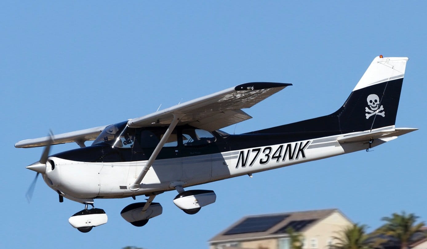 Airplane in flight